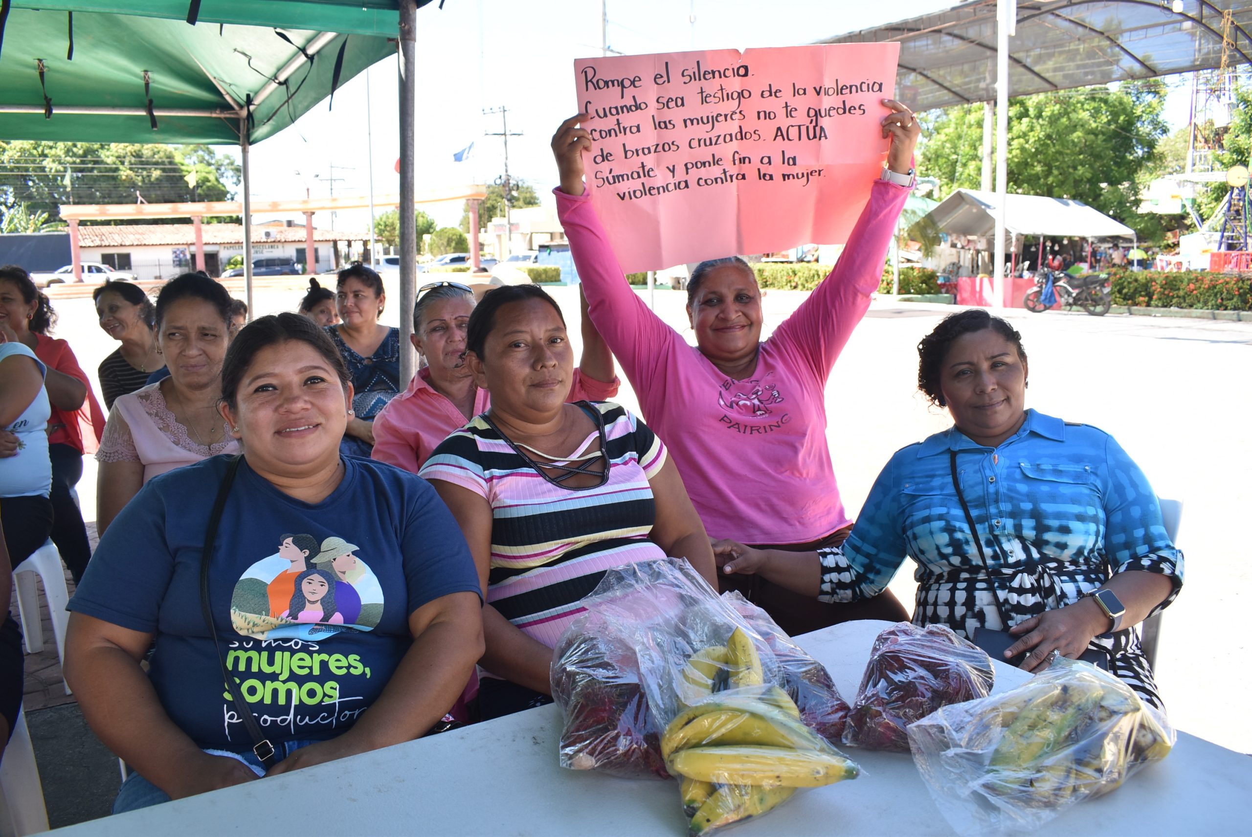 24.11.25.ForoNoViolenciaMujeres2